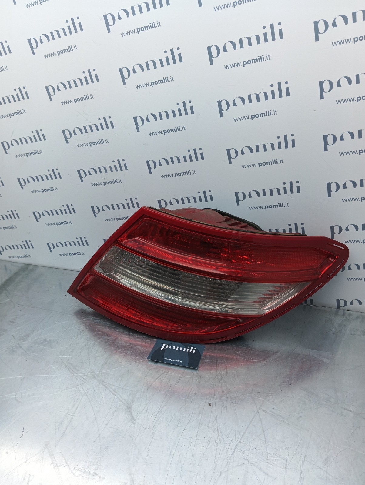 Pomili Fanaleria Mercedes Classe C300 fanale posteriore destro 2048200264R