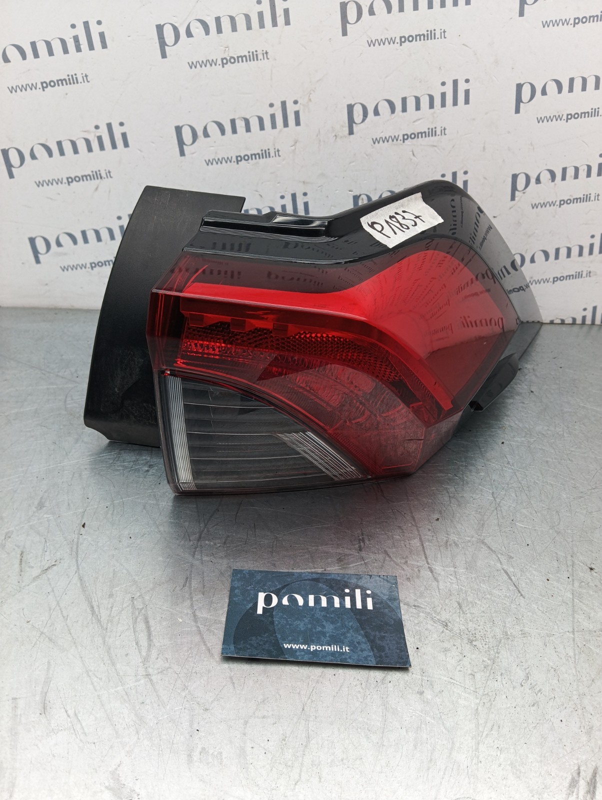Pomili Fanaleria Fanale posteriore destro Toyota Rav4 5ª serie 81550-42230 usato