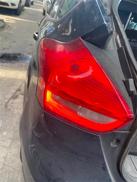 Pomili Fanaleria Fanale post. SX FORD FOCUS (CEW) 09/14>08/19<