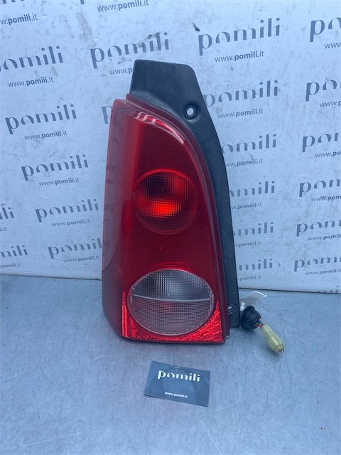 Pomili Fanaleria Opel Agila H00 fanale posteriore sinistro