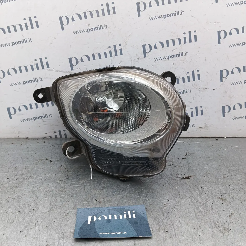 Pomili Fanaleria Faro fendinebbia destro Fiat 500 45520711 usato