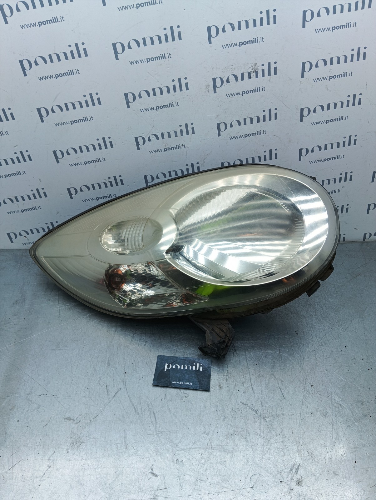 Pomili Fanaleria Faro anteriore destro Citroen C1 89092916 usato