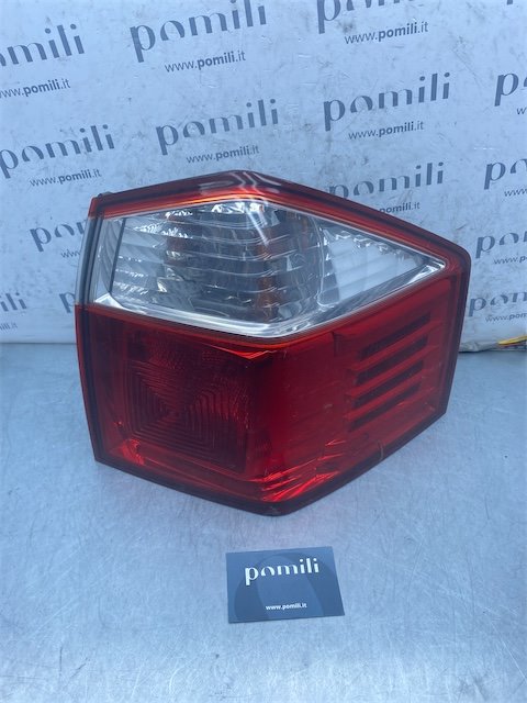 Pomili Fanaleria Chevrolet (Daewoo) Orlando (J309) (11/10>) fanale posteriore destro esterno