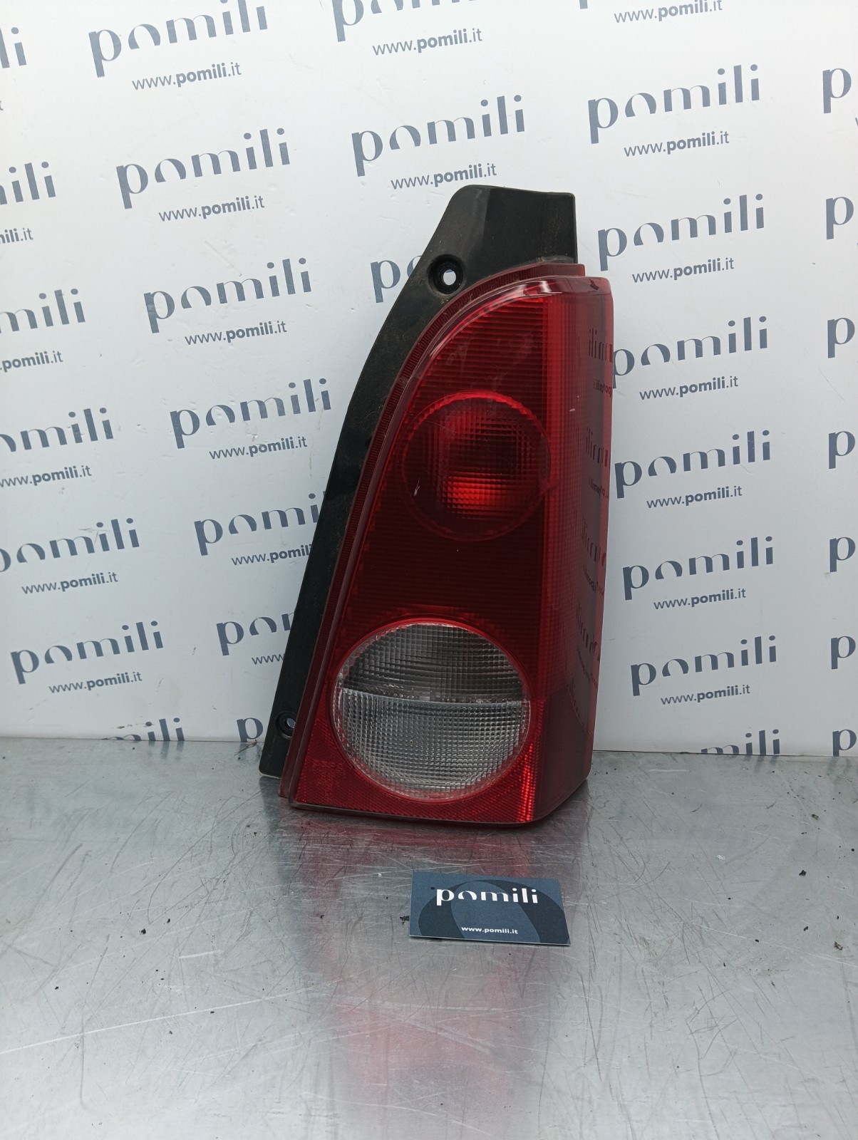 Pomili Fanaleria Opel Agila fanale posteriore destro 442-1937R-LD-UE usato
