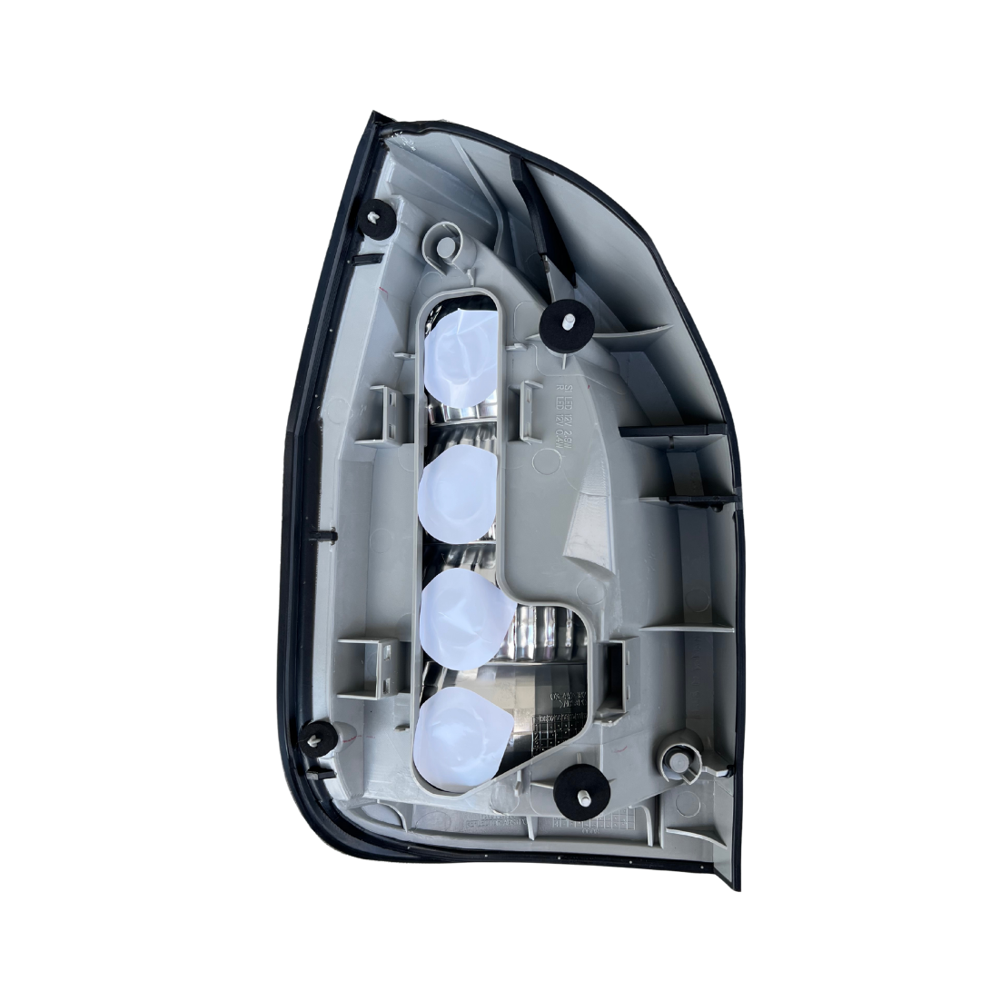 Sara Autoricambi Fanaleria fanale posteriore destro Opel Zafira