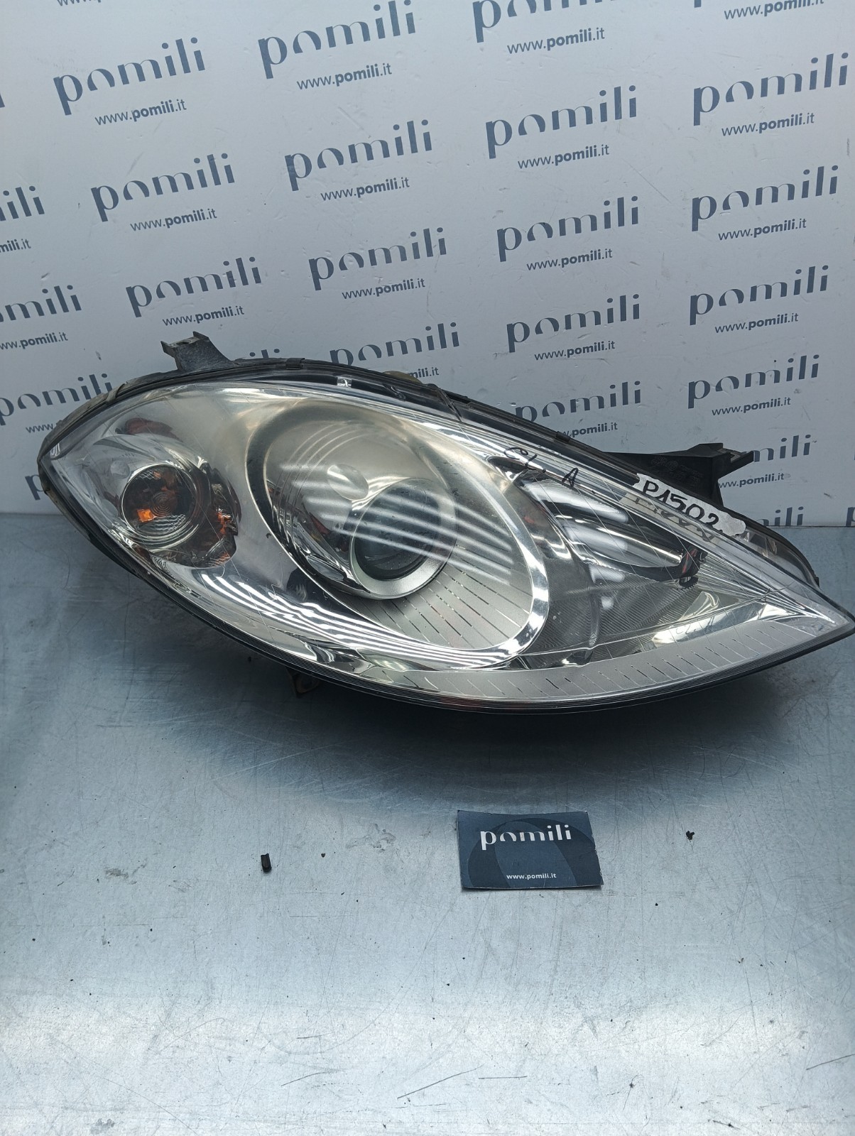 Pomili Fanaleria Mercedes-Benz W169 faro A1698200661 usato