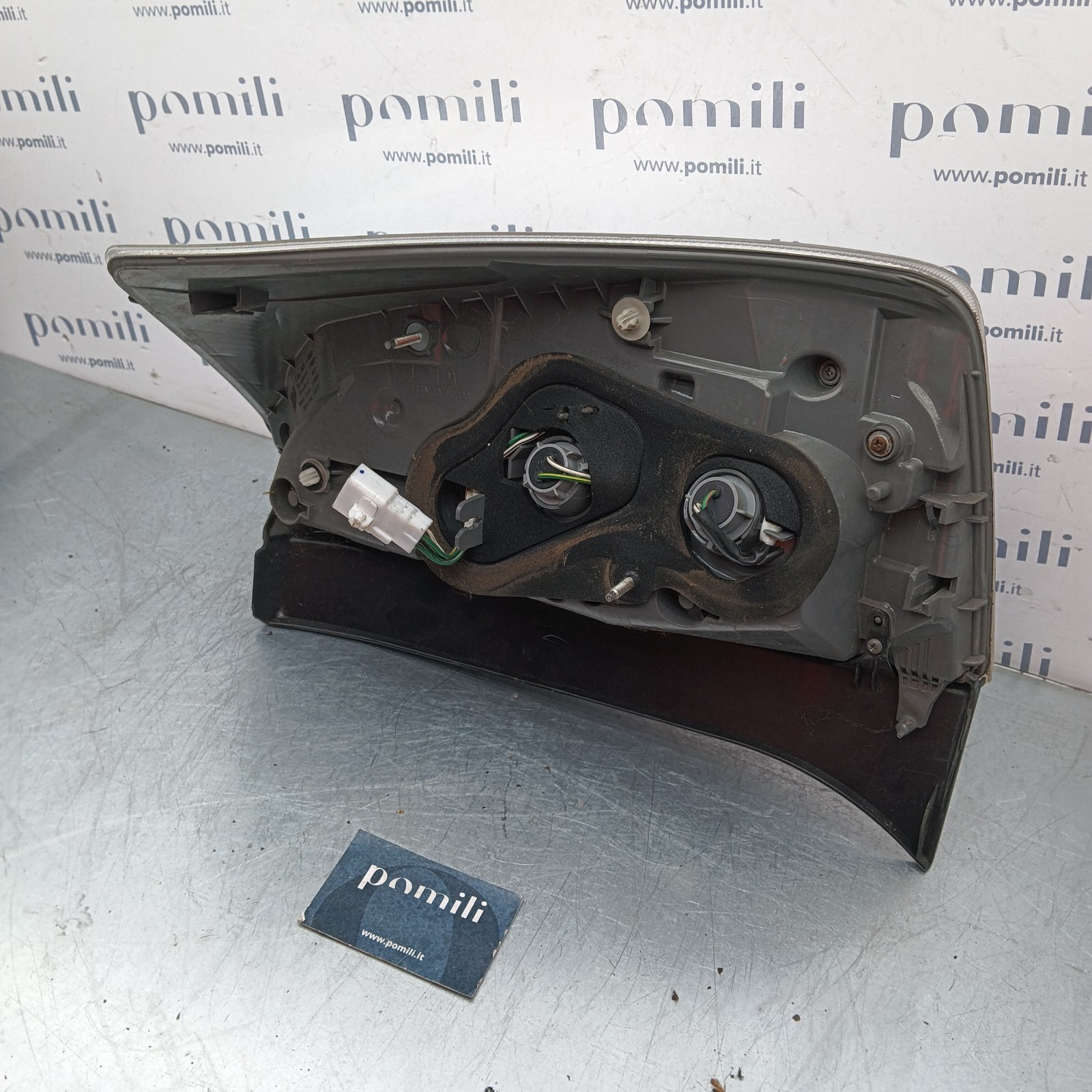 Pomili Fanaleria Fanale posteriore sinistro Toyota Prius (2009-2015) 81561‑47130 usato