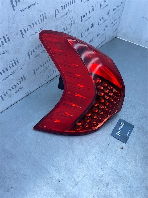 Pomili Fanaleria fanale posteriore Peugeot 3008 sinistro esterno