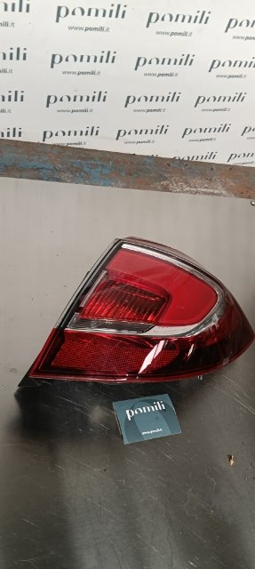 Pomili Fanaleria Fanale posteriore esterno destro Opel Meriva S10 usato
