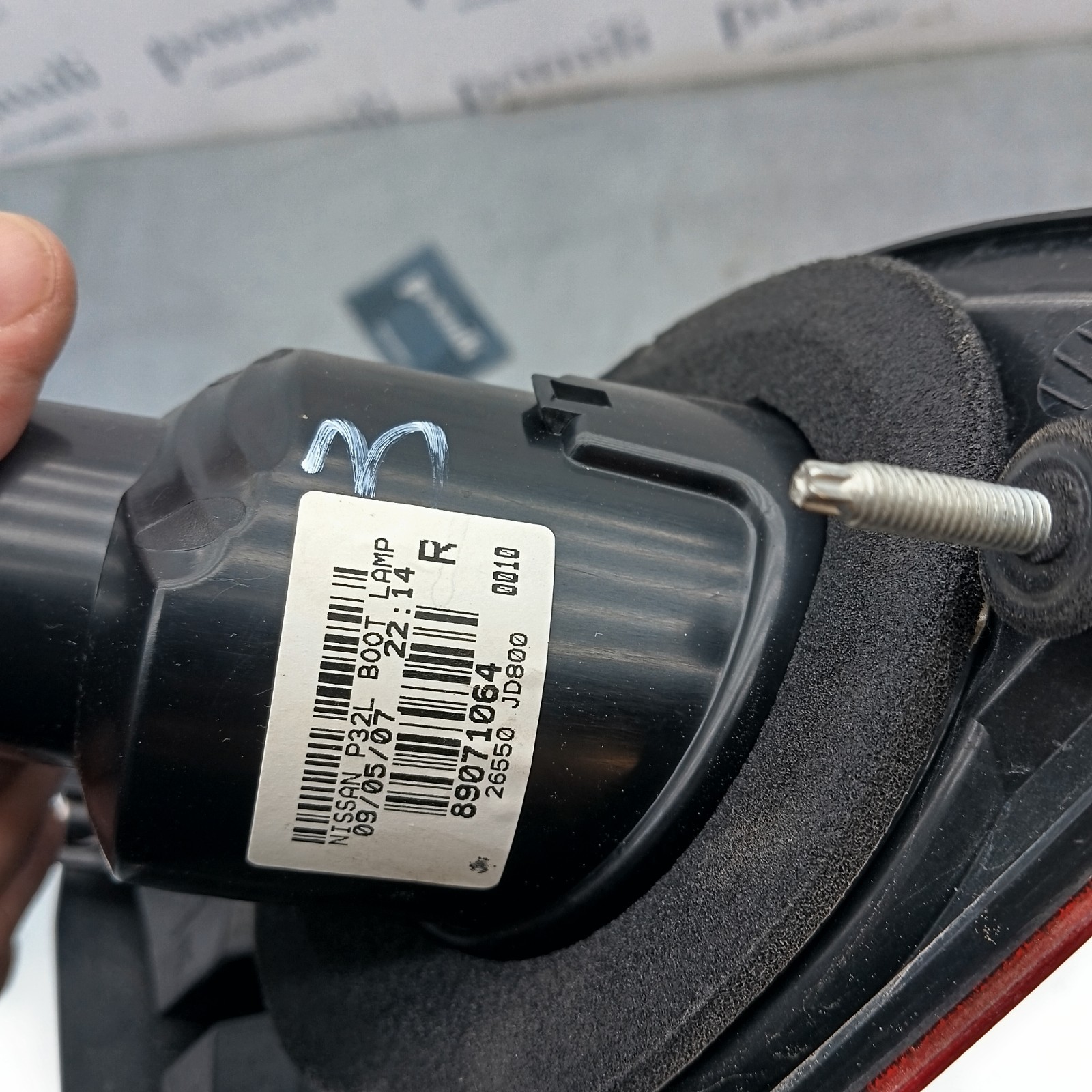 Pomili Fanaleria Fanale posteriore portellone Nissan Qashqai sinistro 89071064 usato