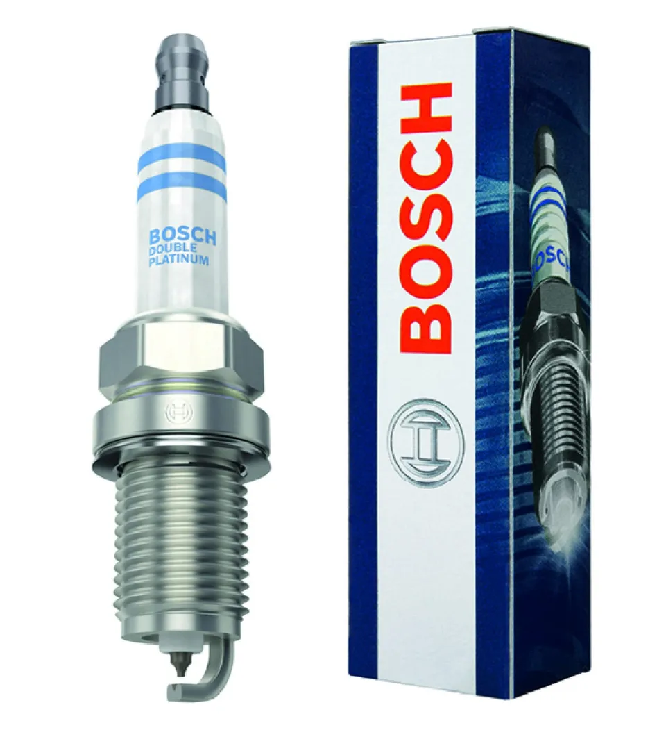 Bosch Candele di accensione Candela Di Accensione Bosch Platinum 0242245576 in platino