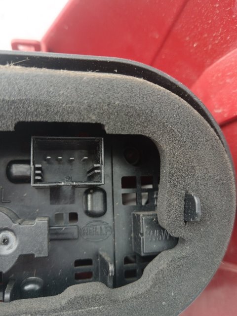 Pomili Fanaleria Volkswagen Tiguan (5N2) fanale posteriore sinistro esterno