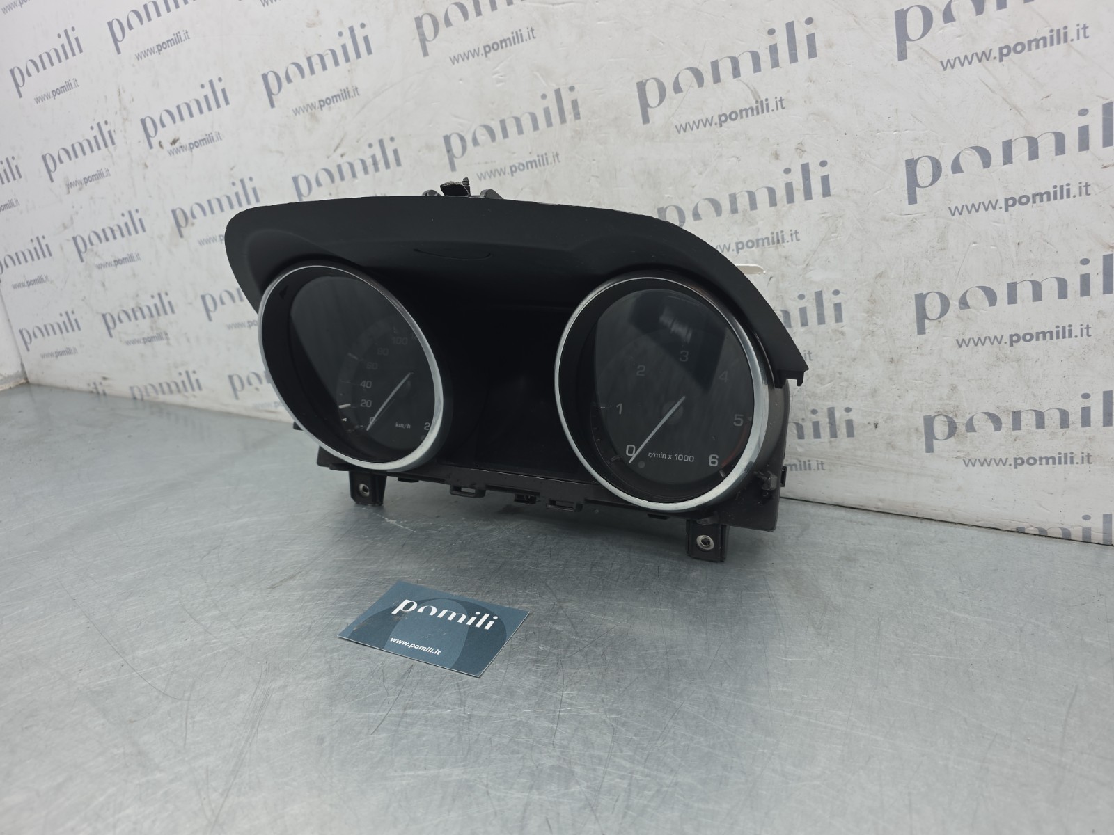 Pomili Rivestimenti interni e parti interne Quadro strumenti Range Rover Evoque (L538)(2011–2019) EJ3210849EF usato