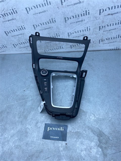 Pomili Cambio e trasmissioni Ford Focus (CEW) (09/14>08/19) mostrina leva cambio