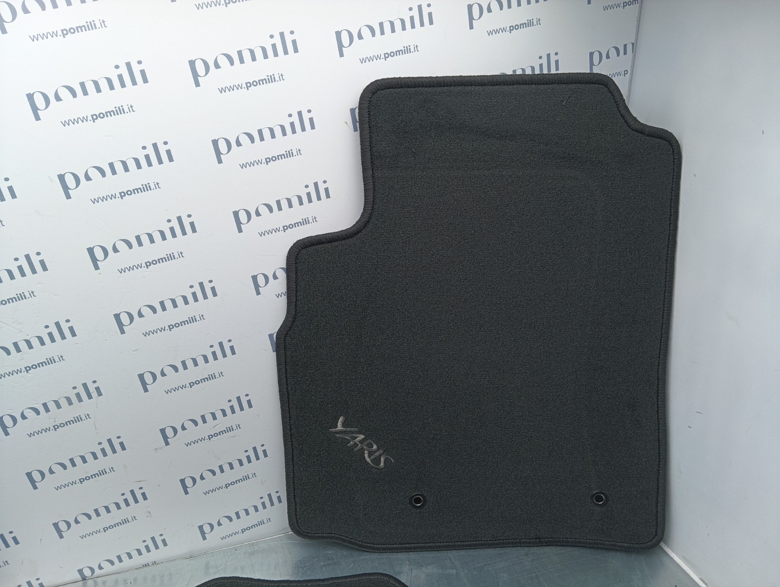 Pomili Rivestimenti interni Set tappetini Toyota Yaris 1999-2005 PZ410-B0354-FB auto