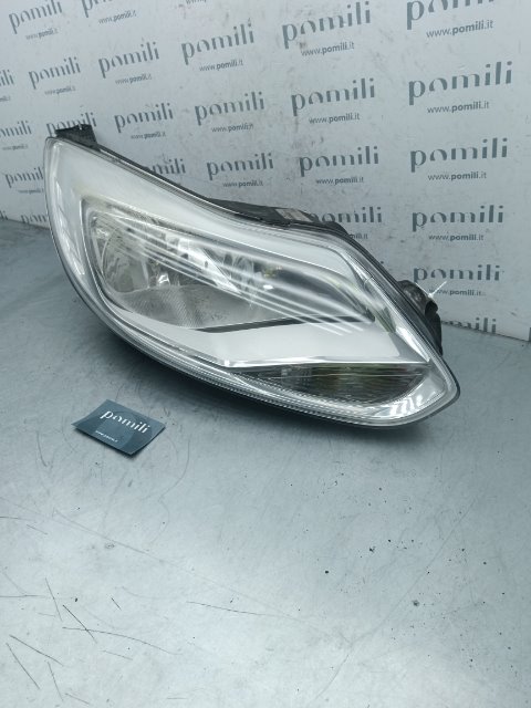 Pomili Fanaleria Ford Focus CB8 proiettore destro