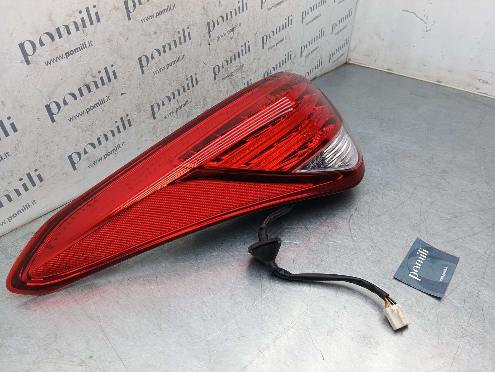 Pomili Fanaleria Hyundai I40 fanale posteriore sinistro usato