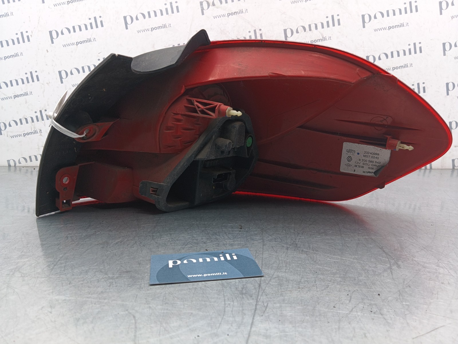 Pomili Fanaleria Fanale posteriore sinistro Renault Clio III S.W. (2005–2012) 8200586843 usato