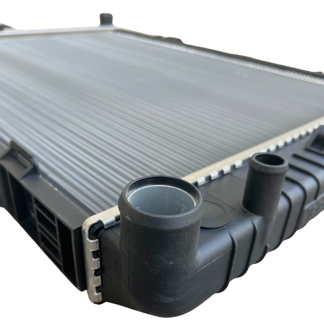 Sara Autoricambi Radiatori radiatore motore Valeo 731293 Mercedes W210 (95-03)