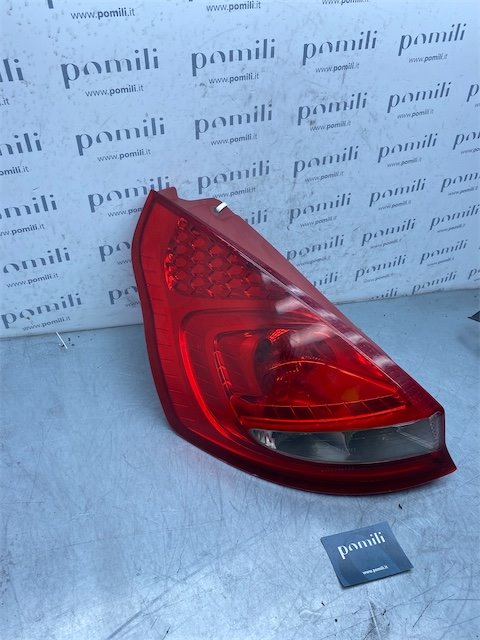 Pomili Fanaleria Ford Fiesta CB1 fanale posteriore sinistro