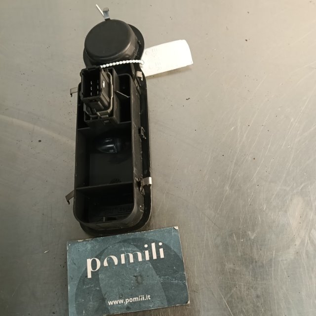 Pomili Rivestimenti interni e parti interne Interruttore alzacristalli Renault Modus 2a Serie destro