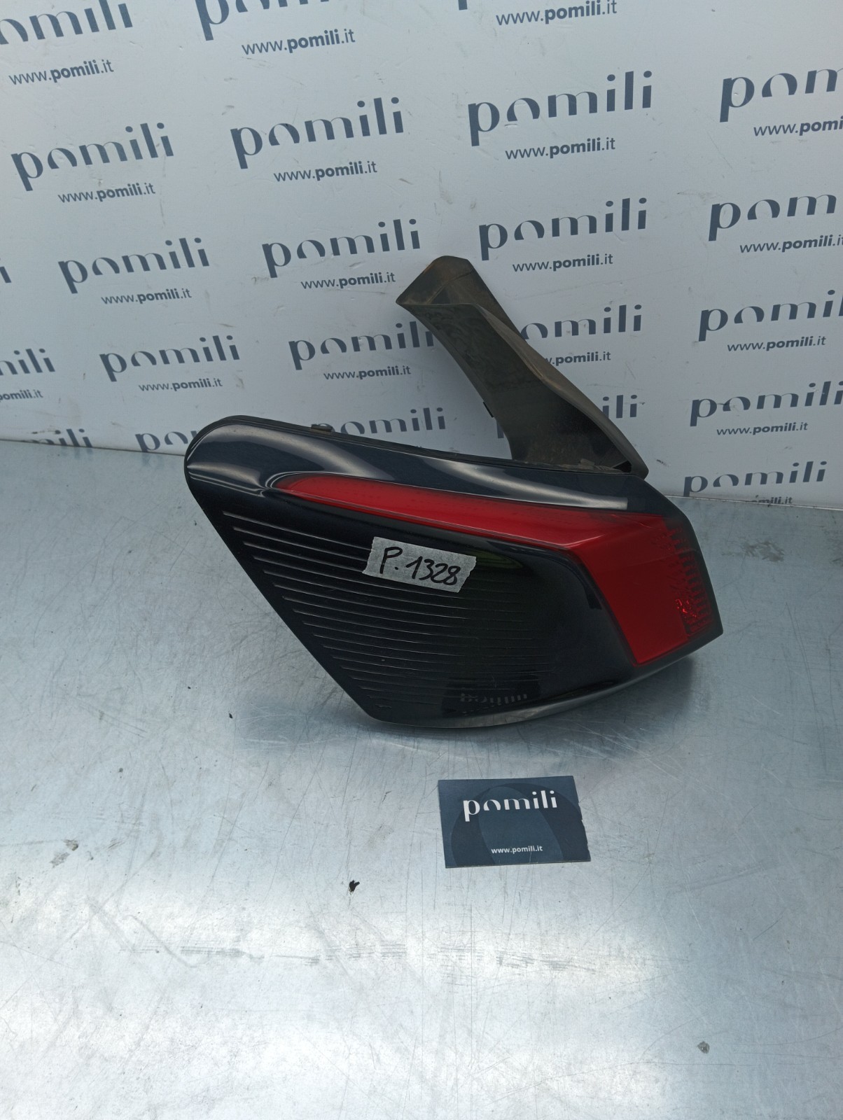 Pomili Fanaleria Peugeot 3008 fanale posteriore sinistro 9810477180 usato