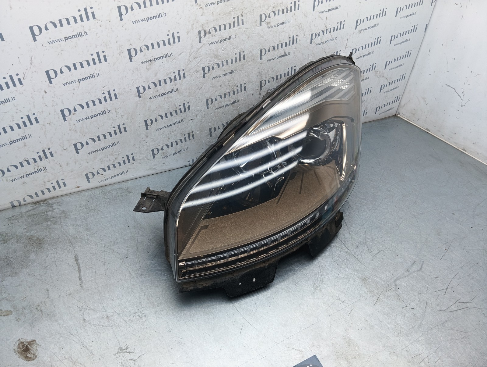 Pomili Fanaleria Faro anteriore Xenon Citroen C4 Picasso 162981-00 sinistro usato