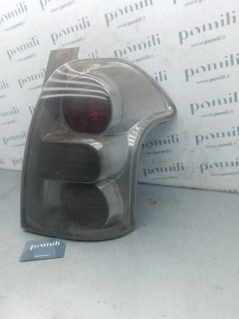 Pomili Fanaleria Toyota Corolla Verso 03/04-12/09 fanale posteriore destro