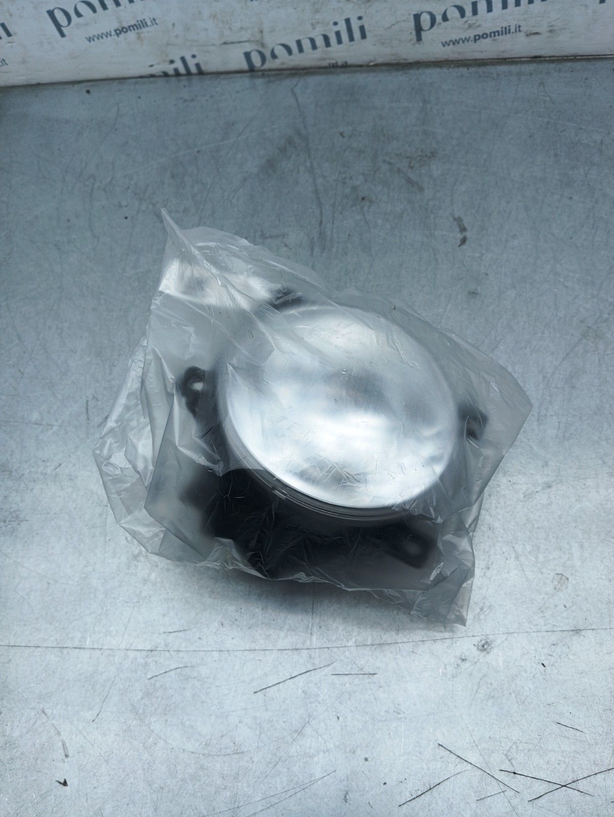 Pomili Fanaleria Toyota Hilux 1338103 fendinebbia destro usato