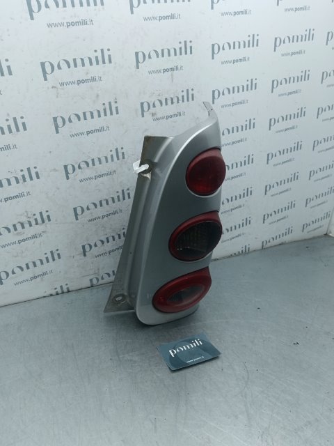 Pomili Fanaleria Smart Fortwo A/C450 fanale posteriore destro