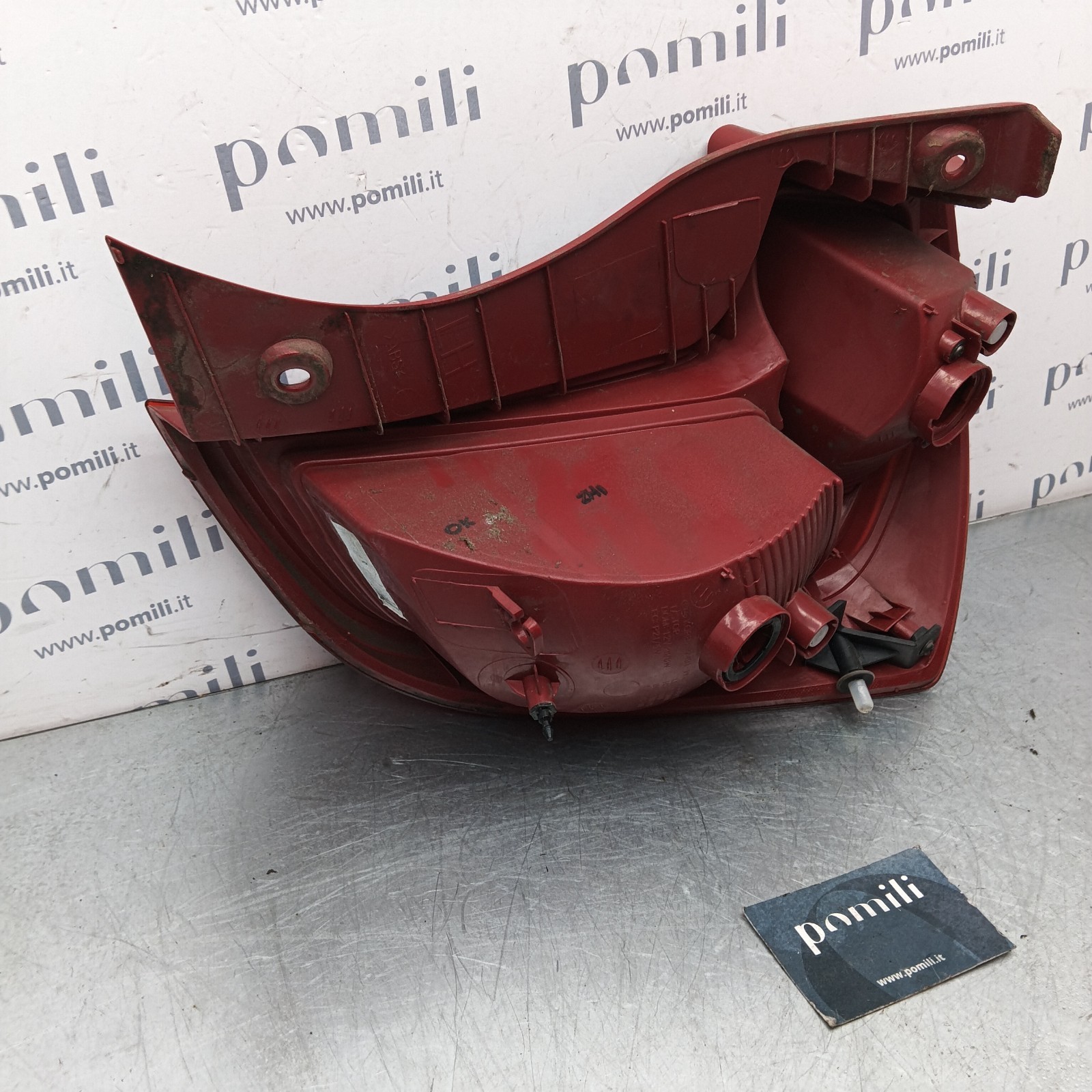 Pomili Fanaleria 92401-1Y0 fanale posteriore sinistro usato