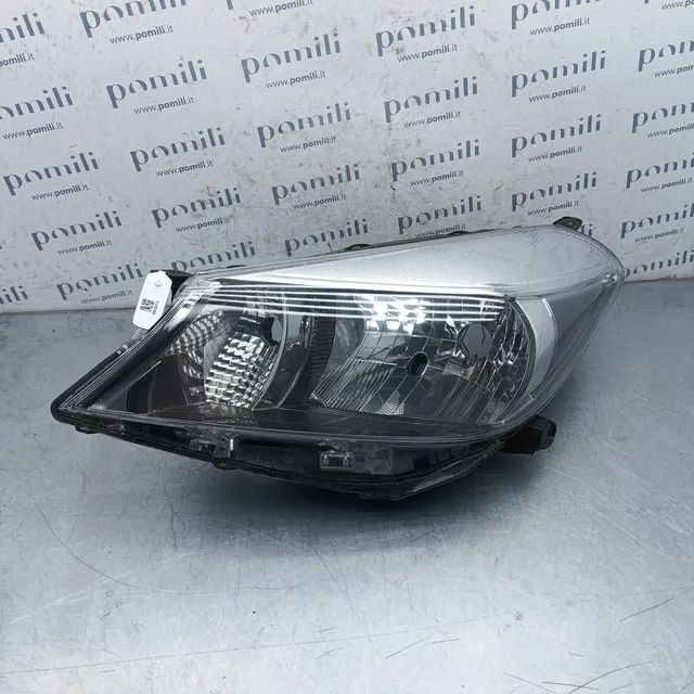 Pomili Fanaleria Toyota Yaris III faro anteriore sinistro versione base
