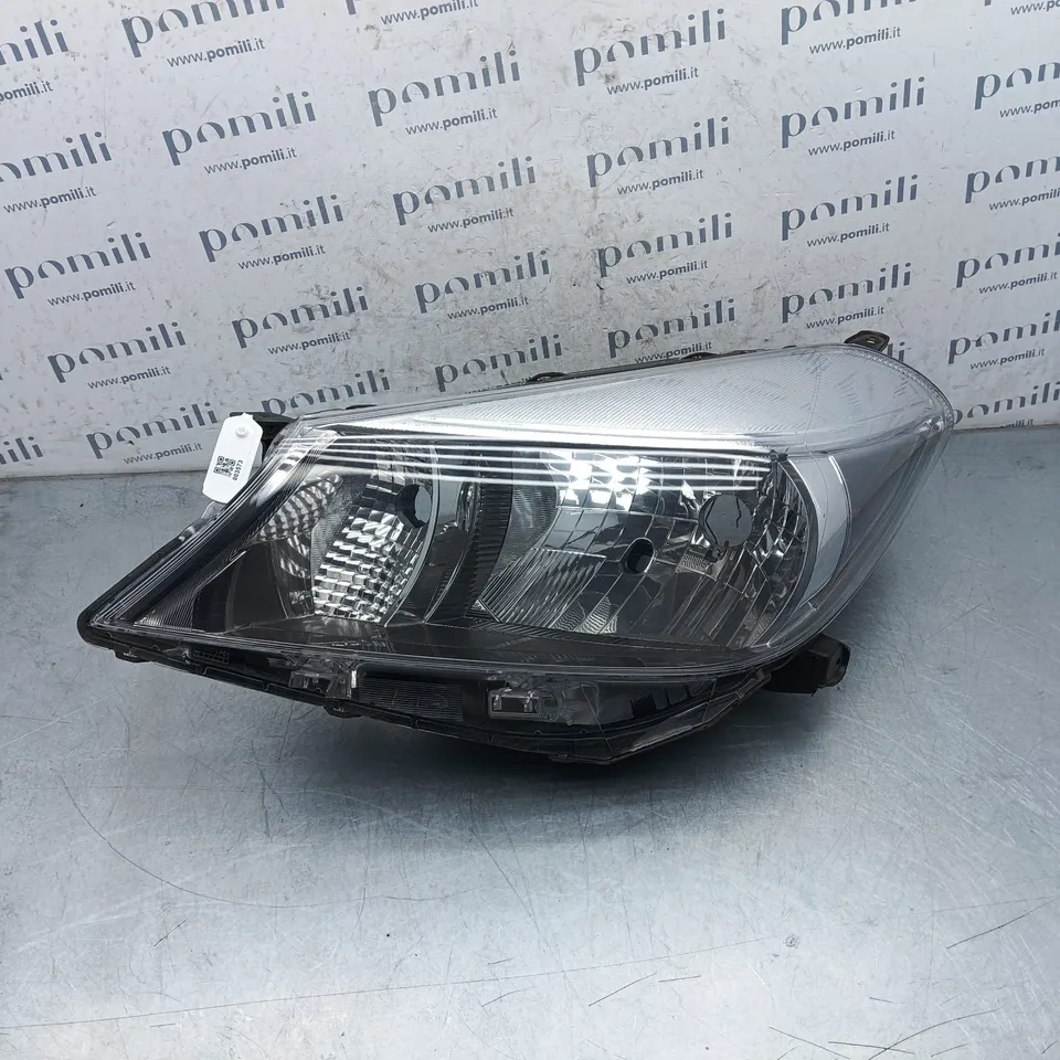 Pomili Fanaleria Toyota Yaris III faro anteriore sinistro versione base