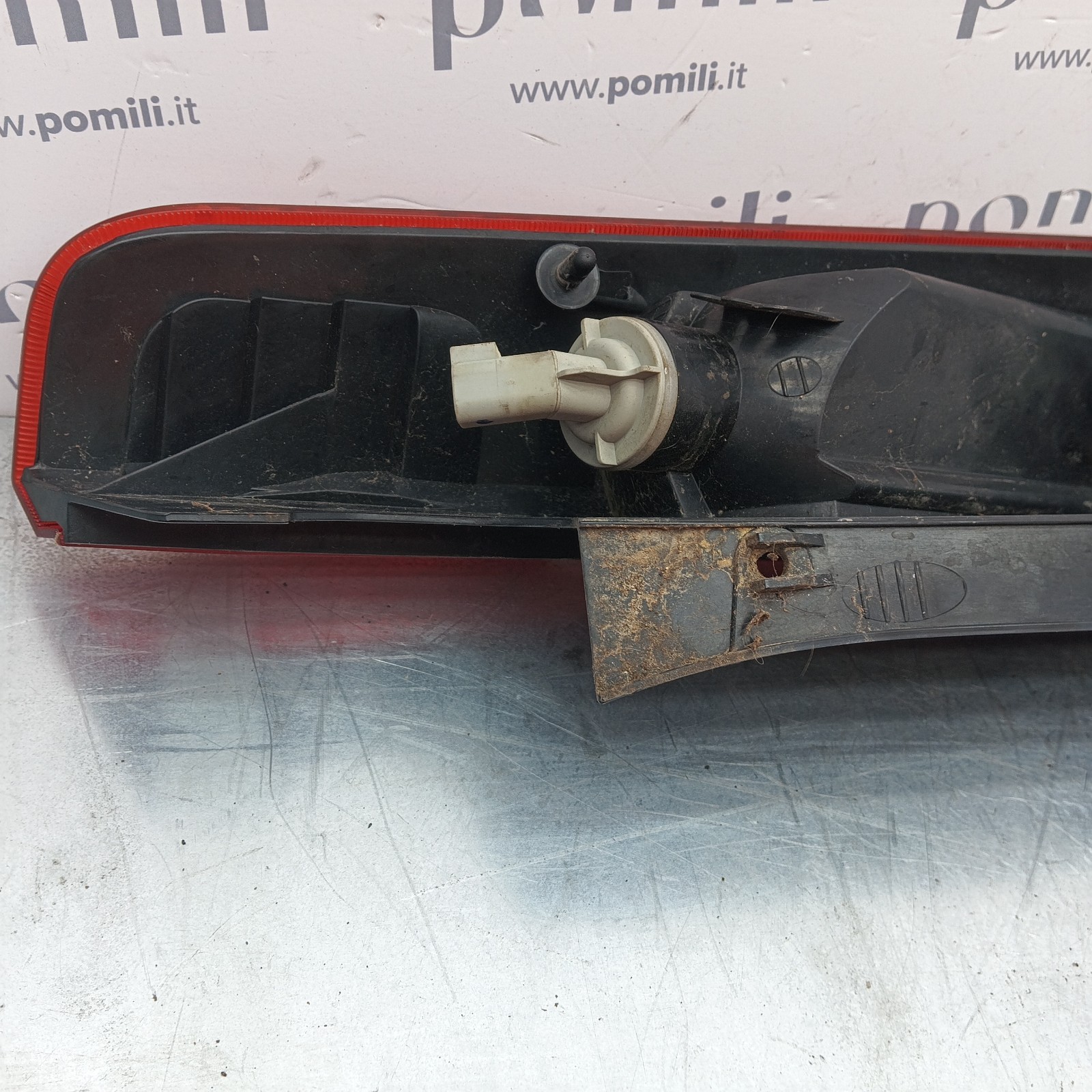 Pomili Fanaleria Ford Focus 4M5113405A fanale posteriore sinistro usato