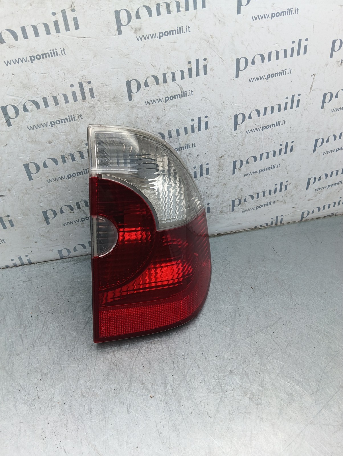 Pomili Fanaleria X3 fanale posteriore destro usato