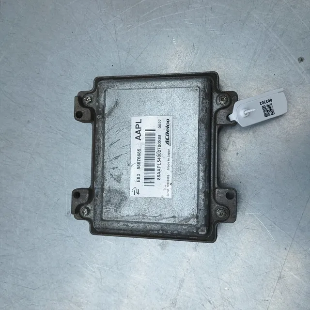 Pomili Motorini avviamento, alternatori, ECU e cavi Opel Corsa D (2009-2014) 55576685 centralina ECU benzina usata