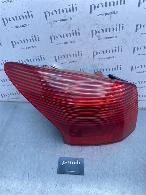 Pomili Fanaleria Peugeot 407 fanale posteriore sinistro