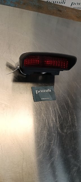 Pomili Fanaleria terzo stop Hyundai Matrix