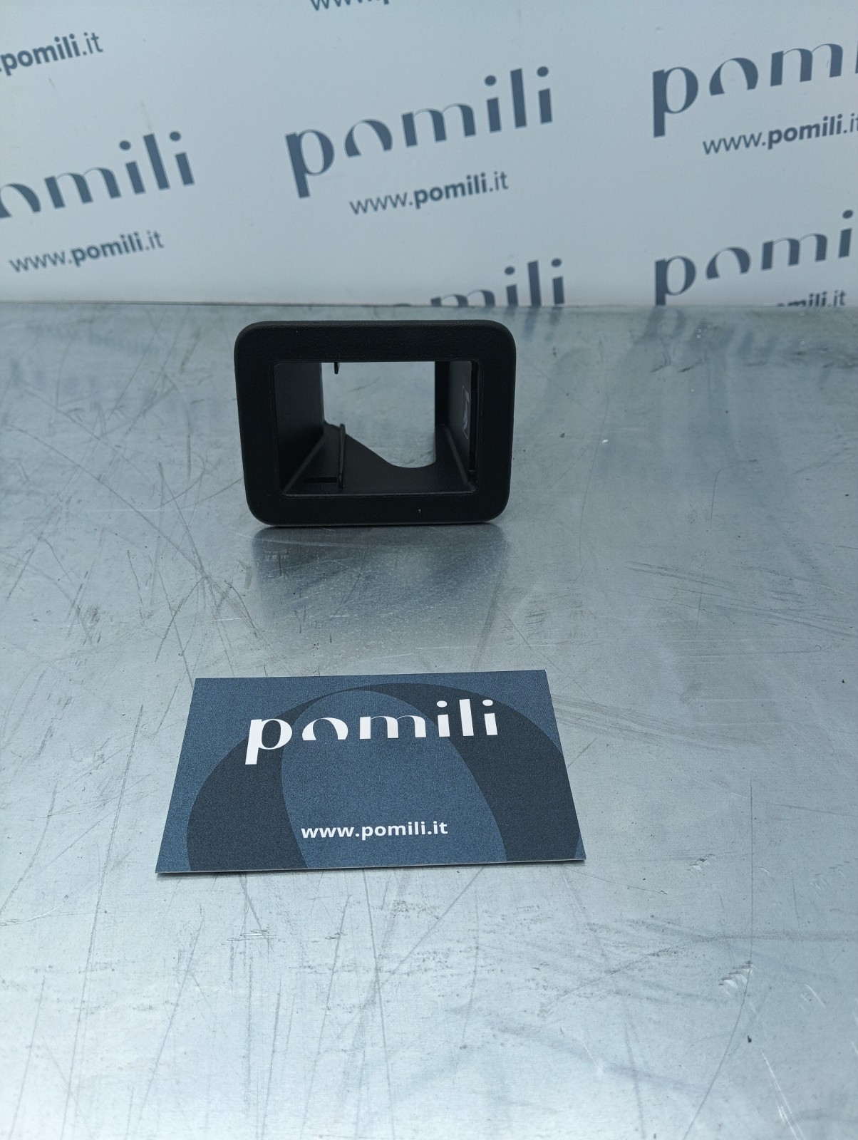 Pomili Lamierati esterni Copertura aggancio seggiolini Toyota C-HR 73733-F4010-C1 nuova