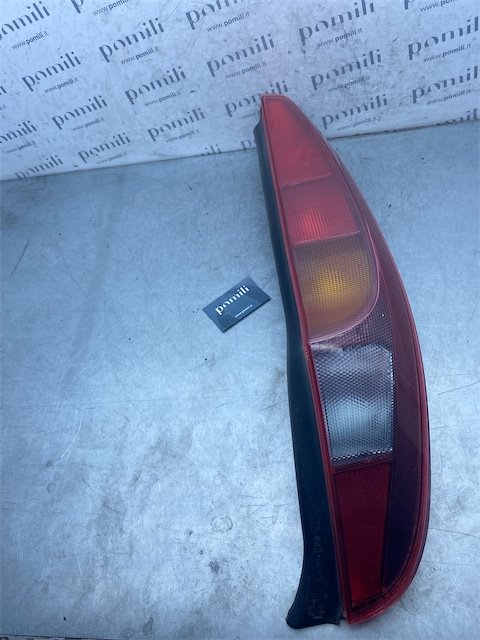 Pomili Fanaleria FIAT PUNTO (2U) Fanale posteriore destro 07/03-01/07