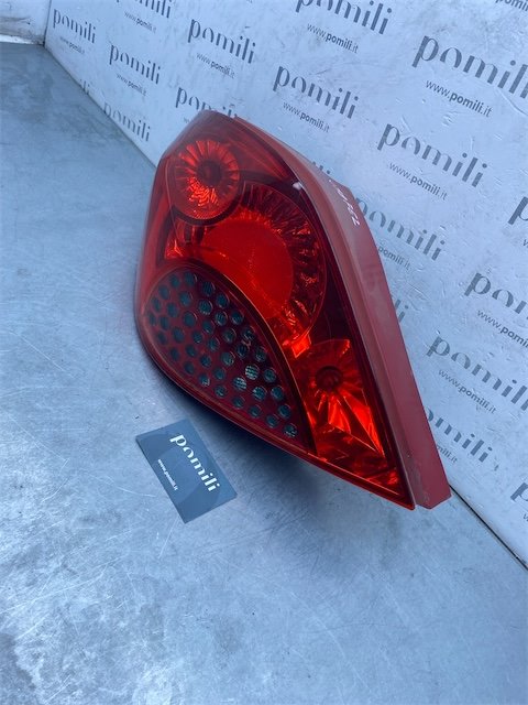 Pomili Fanaleria Fanale posteriore sinistro Peugeot 207 04/06-06/09 usato
