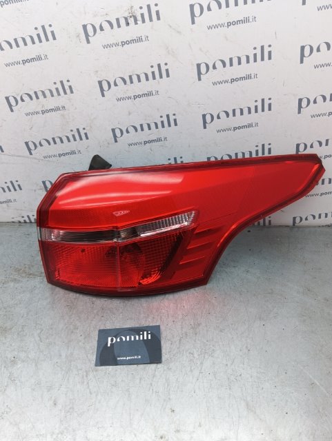 Pomili Fanaleria Fanale posteriore Ford Focus CEW parte esterna