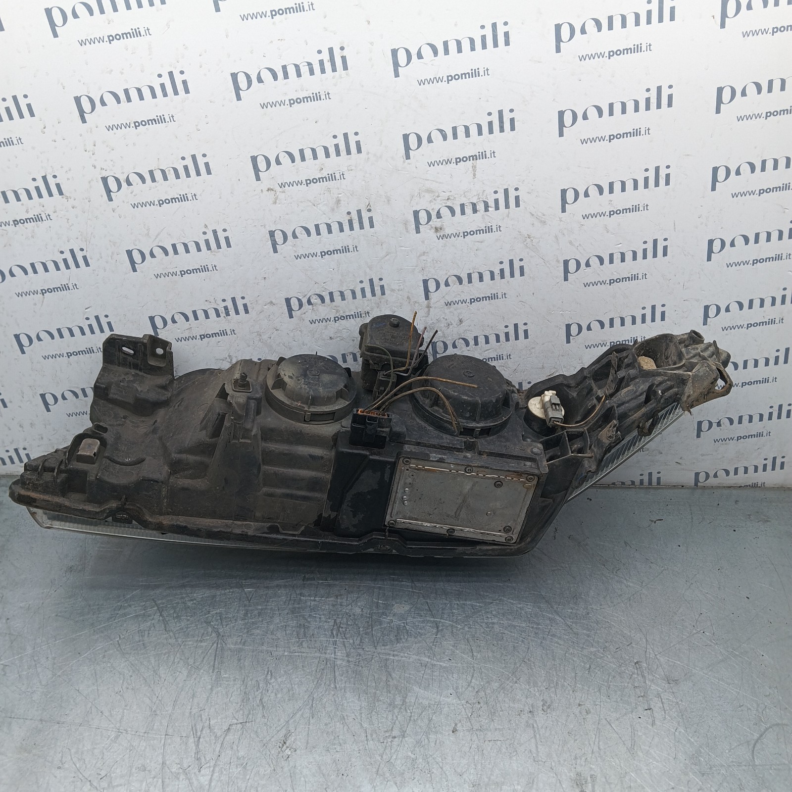 Pomili Fanaleria Faro anteriore Renault Laguna II 8200002466 destro Xenon