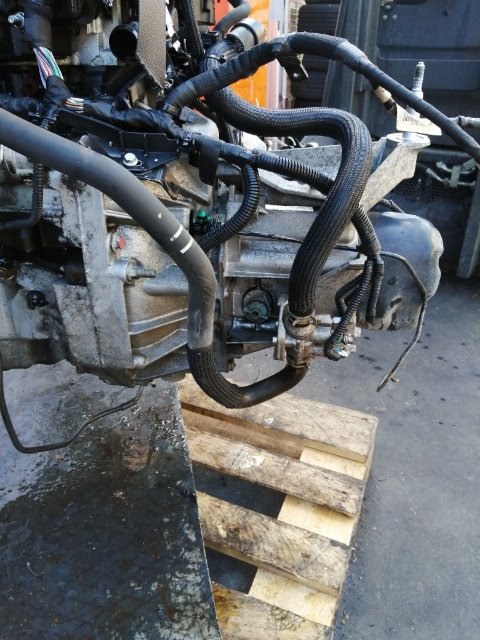 Pomili Cambio e trasmissioni Cambio compl. Renault Kangoo Furgone 04/13- usato