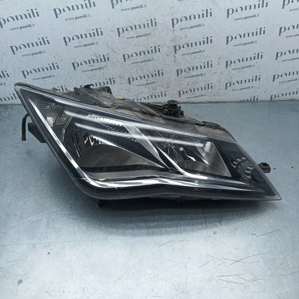 Pomili Fanaleria Seat Leon 5F pre-restyling faro anteriore destro usato