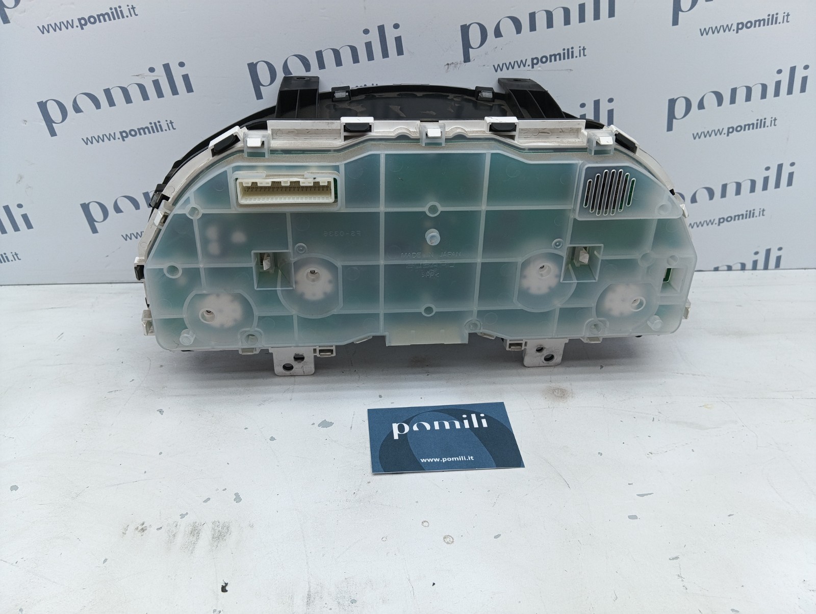 Pomili Rivestimenti interni Subaru Outback FS0336 quadro strumenti usato