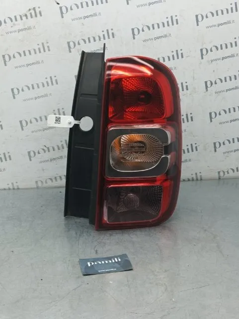 Pomili Fanaleria Fanale posteriore Dacia Duster destro