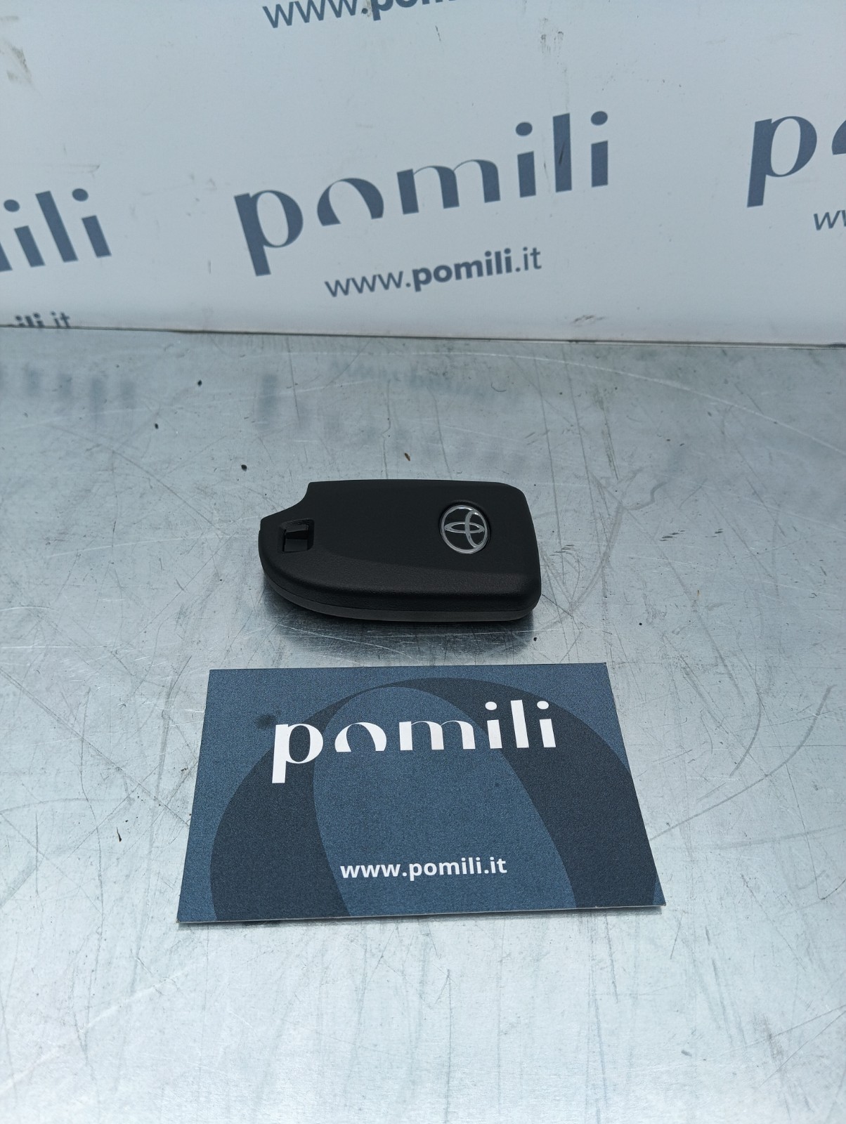 Pomili Dispositivi di sicurezza TOYOTA AYGO CHIAVE ELETTRONICA OEM 89904-0H010 usata