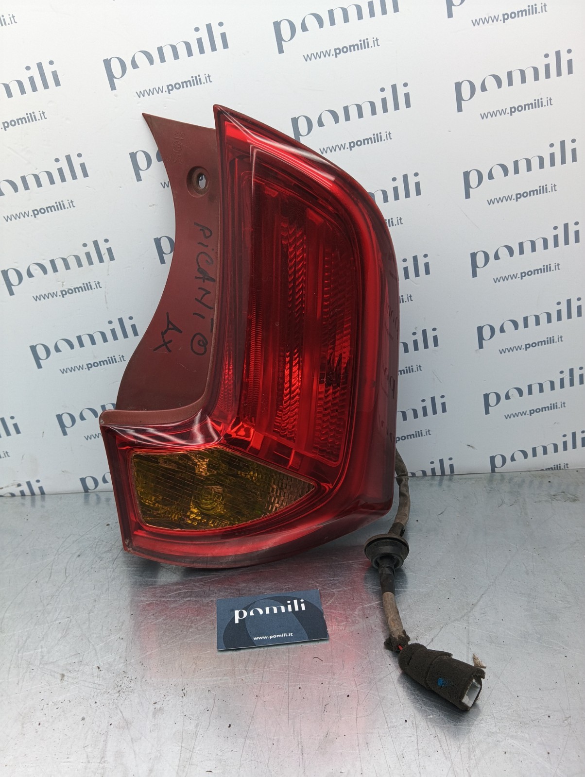 Pomili Fanaleria Kia Picanto fanale posteriore sinistro usato OEM 92401-1Y0