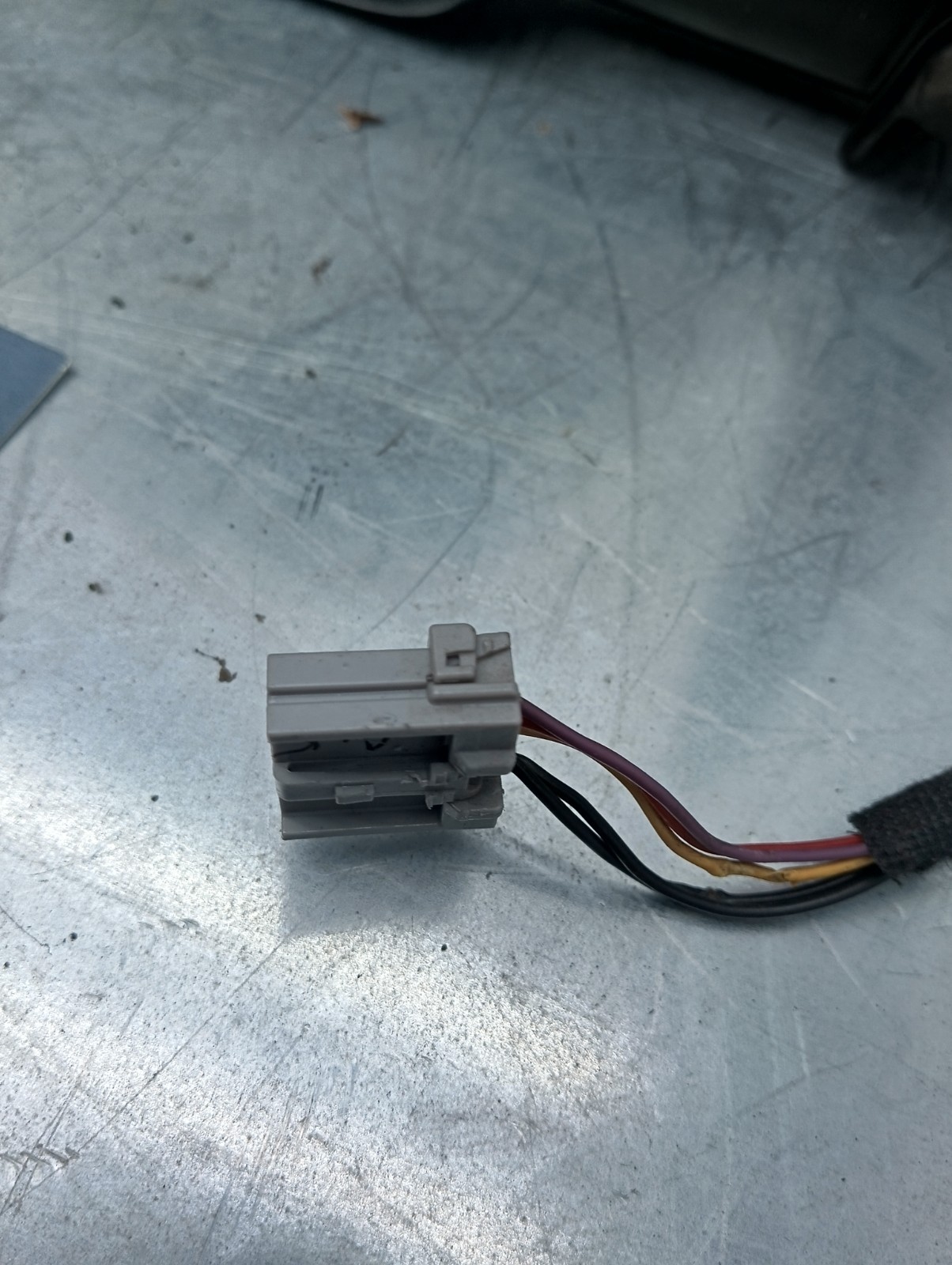 Pomili Cristalli Nissan Qashqai 1° serie specchietto retrovisore sinistro 5 pin usato